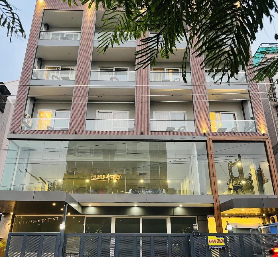Zen Suites Gurgaon - Luxe Stays Collection 외부 사진